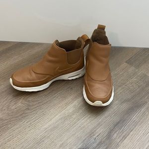 Nike Air Max Thea Mid ‘Ale